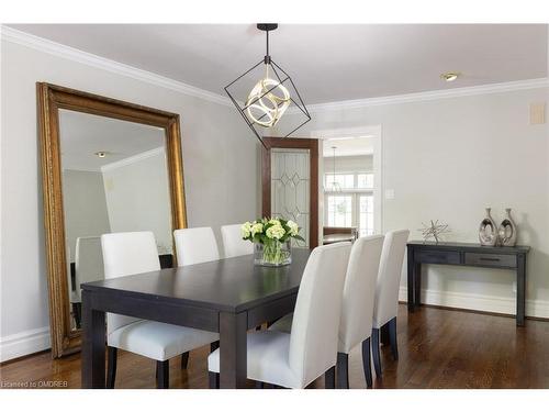 317 Chartwell Road, Oakville, ON - Indoor Photo Showing Dining Room