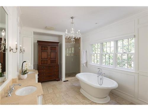 317 Chartwell Road, Oakville, ON - Indoor Photo Showing Bathroom