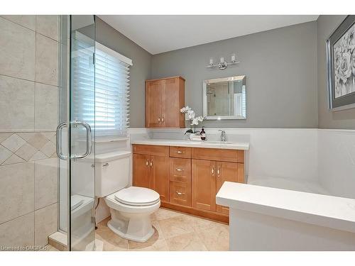 50 Burnet Street, Oakville, ON - Indoor Photo Showing Bathroom