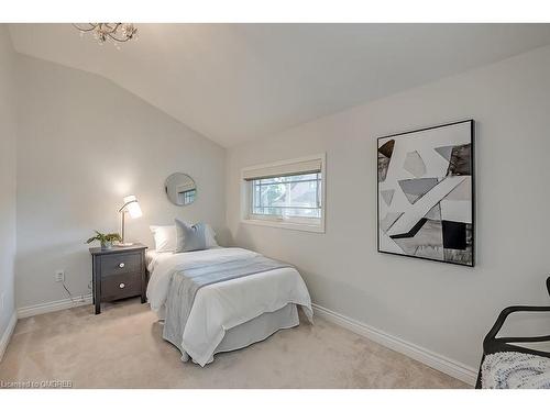 50 Burnet Street, Oakville, ON - Indoor Photo Showing Bedroom