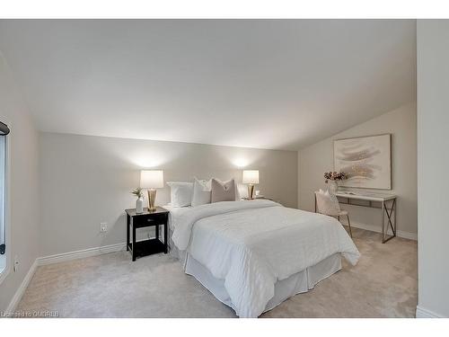 50 Burnet Street, Oakville, ON - Indoor Photo Showing Bedroom