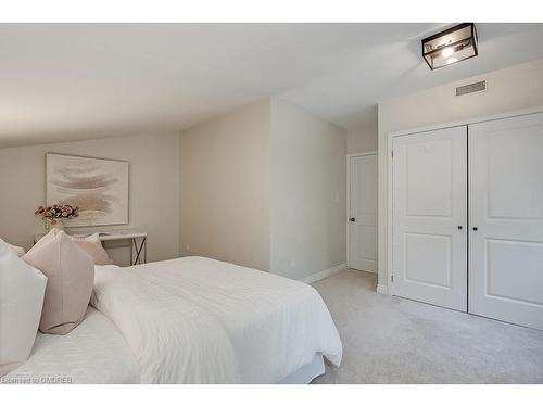 50 Burnet Street, Oakville, ON - Indoor Photo Showing Bedroom