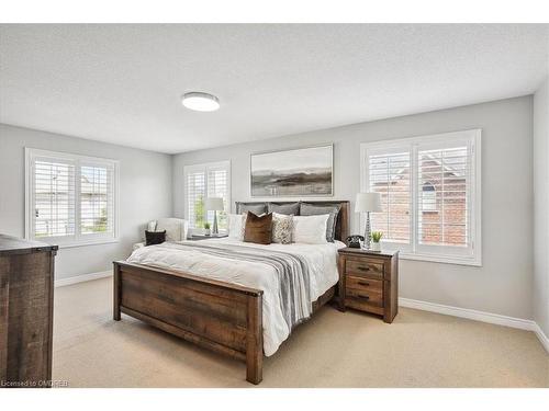 3105 Jenn Avenue, Burlington, ON - Indoor Photo Showing Bedroom