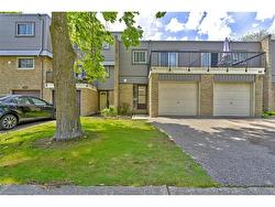 109-2315 Bromsgrove Road  Mississauga, ON L5J 4A6