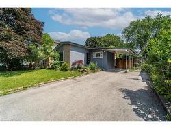 2682 Truscott Drive  Mississauga, ON L5J 2B7