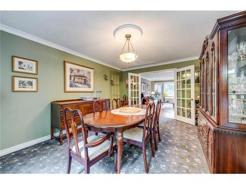 566 Blenheim Crescent, Oakville, ON - Indoor Photo Showing Dining Room