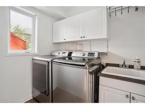 2403 Emerson Drive, Burlington, ON - Indoor Photo Showing Laundry Room