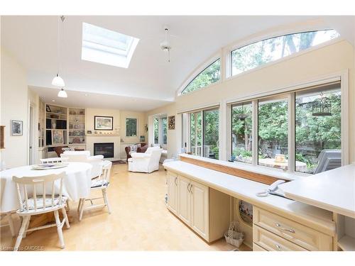 117 Watson Avenue, Oakville, ON - Indoor Photo Showing Dining Room