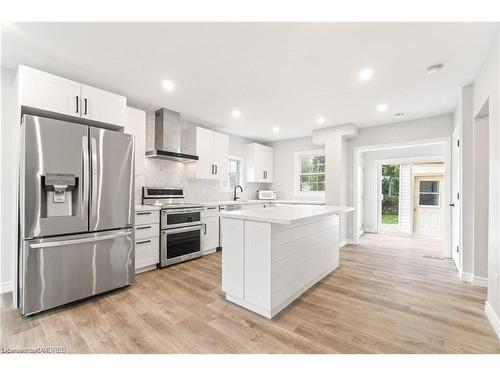 116 Arthur Street, St. Catharines, ON - Indoor Photo Showing Kitchen With Upgraded Kitchen