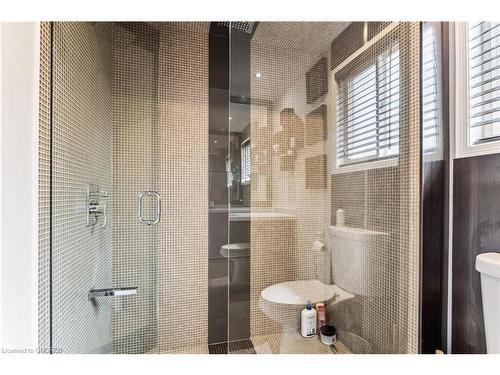 3227 Raindance Crescent, Mississauga, ON - Indoor Photo Showing Bathroom