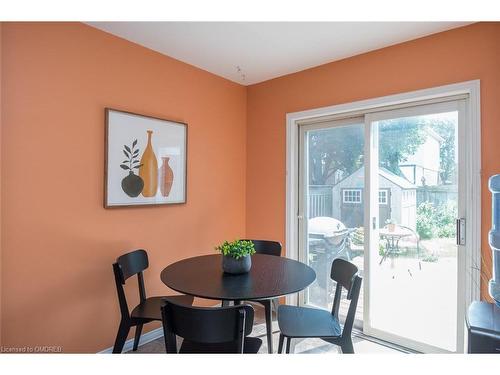 79 Ironstone Drive, Cambridge, ON - Indoor Photo Showing Dining Room