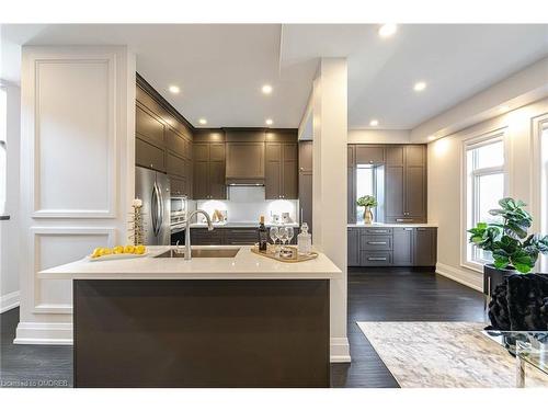 427 Pinegrove Road, Halton, ON - Indoor Photo Showing Kitchen With Double Sink With Upgraded Kitchen