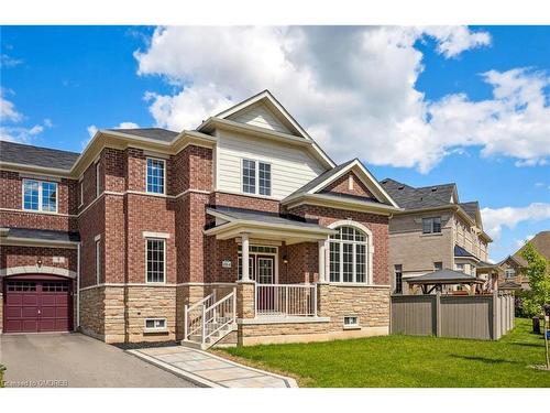 8 Slater Mill Place, Waterdown, ON - Outdoor With Facade