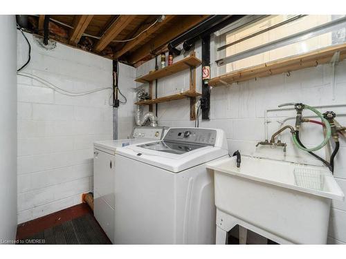 608 Thornwood Avenue, Burlington, ON - Indoor Photo Showing Laundry Room