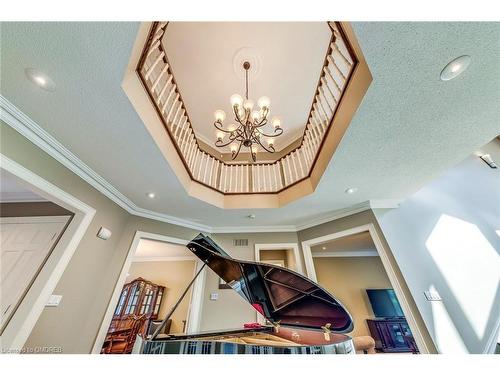 46 Ryland Terrace, Oakville, ON - Indoor Photo Showing Other Room