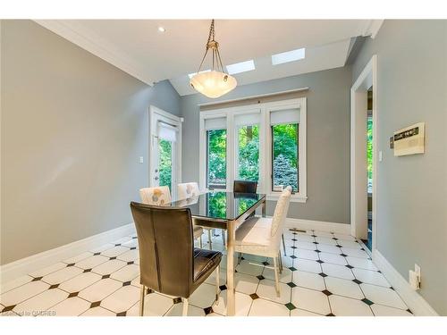 46 Ryland Terrace, Oakville, ON - Indoor Photo Showing Dining Room