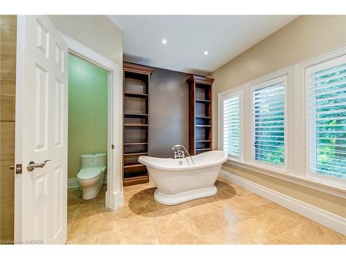 46 Ryland Terrace, Oakville, ON - Indoor Photo Showing Bathroom