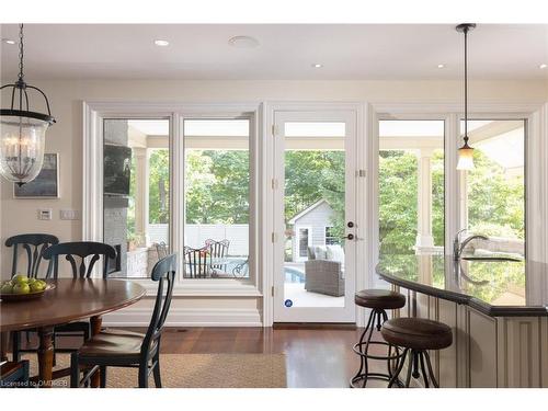 29 Howard Avenue, Oakville, ON - Indoor Photo Showing Dining Room