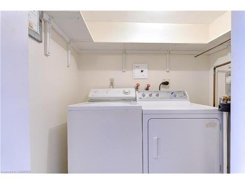 602-40 Harrisford Street, Hamilton, ON - Indoor Photo Showing Laundry Room