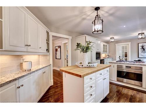 100 Whittington Place, Oakville, ON - Indoor Photo Showing Kitchen