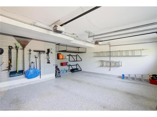 100 Whittington Place, Oakville, ON - Indoor Photo Showing Garage