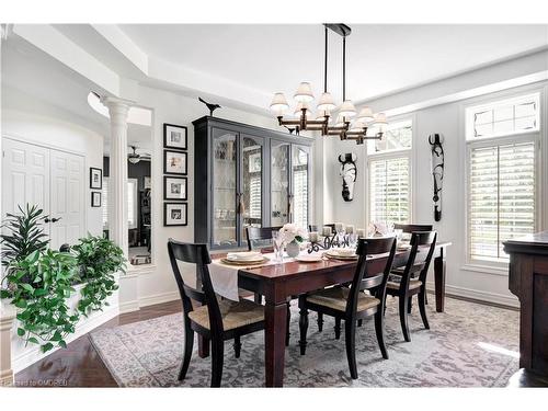 1259 Glenashton Drive, Oakville, ON - Indoor Photo Showing Dining Room