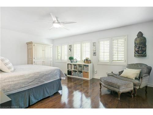 1259 Glenashton Drive, Oakville, ON - Indoor Photo Showing Bedroom