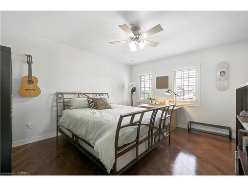 1259 Glenashton Drive, Oakville, ON - Indoor Photo Showing Bedroom