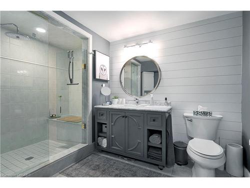 1259 Glenashton Drive, Oakville, ON - Indoor Photo Showing Bathroom