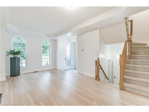 244 Glenashton Drive, Oakville, ON - Indoor Photo Showing Other Room