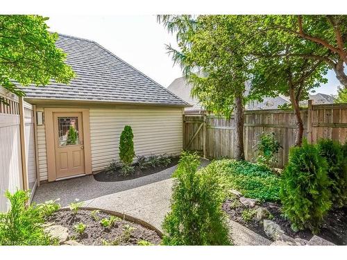 244 Glenashton Drive, Oakville, ON - Outdoor