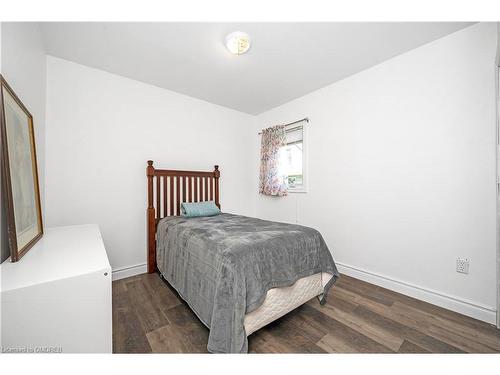 265 Dovercourt Road, Fort Erie, ON - Indoor Photo Showing Bedroom