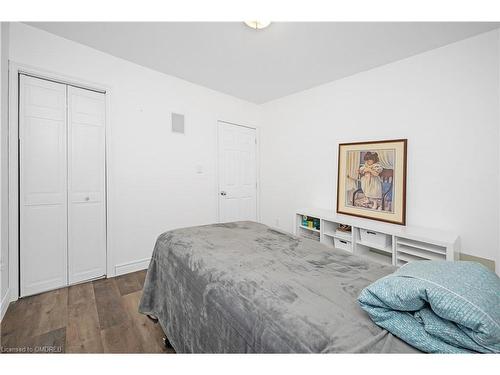 265 Dovercourt Road, Fort Erie, ON - Indoor Photo Showing Bedroom