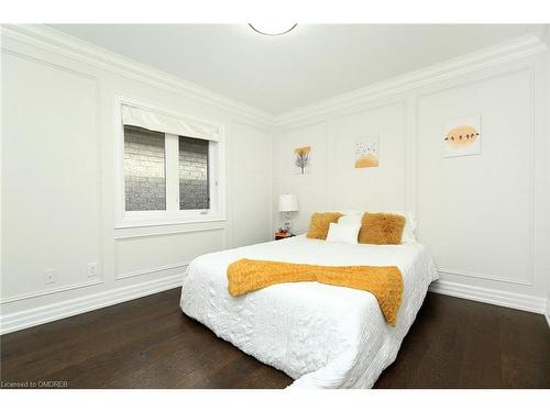 2331 Wuthering Heights Way, Oakville, ON - Indoor Photo Showing Bedroom