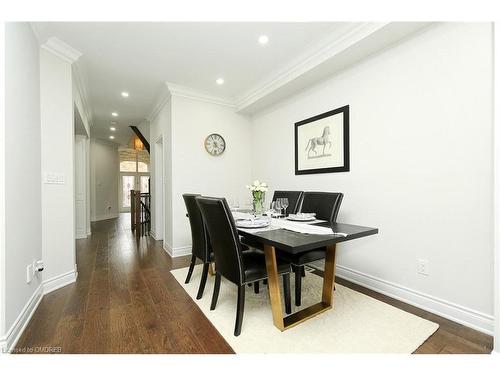 2331 Wuthering Heights Way, Oakville, ON - Indoor Photo Showing Dining Room