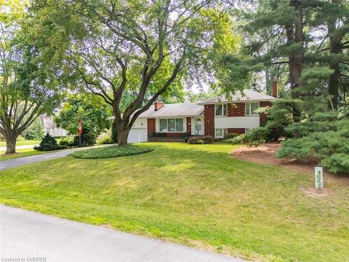 162 Dianne Avenue, Oakville, ON - Outdoor With Facade