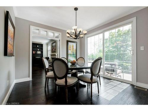 369 Potts Terrace, Milton, ON - Indoor Photo Showing Dining Room