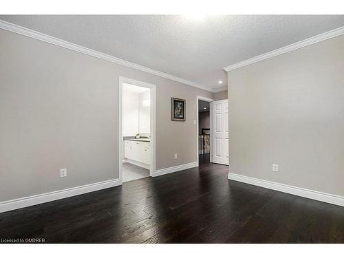 369 Potts Terrace, Milton, ON - Indoor Photo Showing Other Room