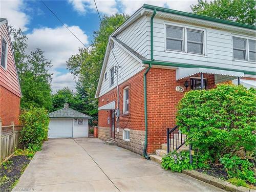 109 East 11Th Street, Hamilton, ON - Outdoor With Exterior