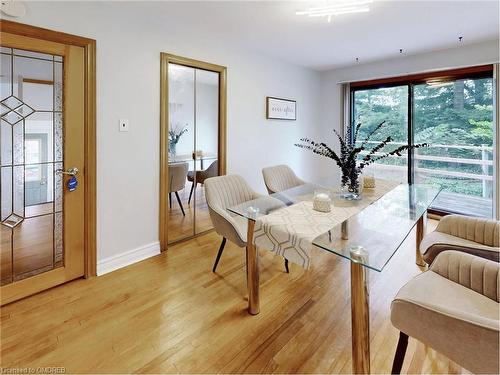 109 East 11Th Street, Hamilton, ON - Indoor Photo Showing Dining Room