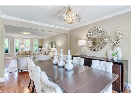 234 Spring Garden Road, Oakville, ON - Indoor Photo Showing Dining Room