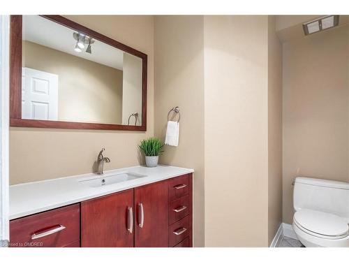 234 Spring Garden Road, Oakville, ON - Indoor Photo Showing Bathroom