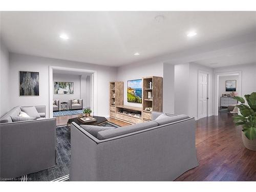 234 Spring Garden Road, Oakville, ON - Indoor Photo Showing Living Room