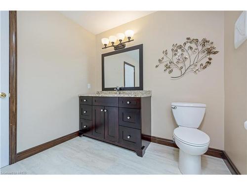 37 Heslop Court, Halton Hills, ON - Indoor Photo Showing Bathroom