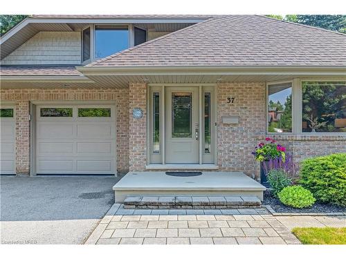 37 Heslop Court, Halton Hills, ON - Outdoor With Deck Patio Veranda