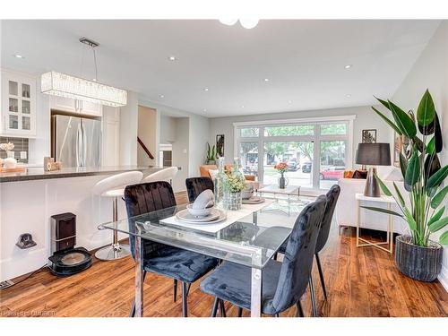 625 Braemore Road, Burlington, ON - Indoor Photo Showing Dining Room