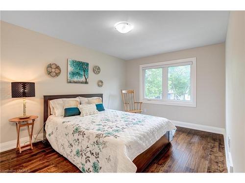 625 Braemore Road, Burlington, ON - Indoor Photo Showing Bedroom