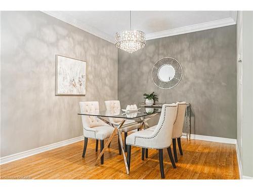 302-443 Centennial Forest Drive, Milton, ON - Indoor Photo Showing Dining Room