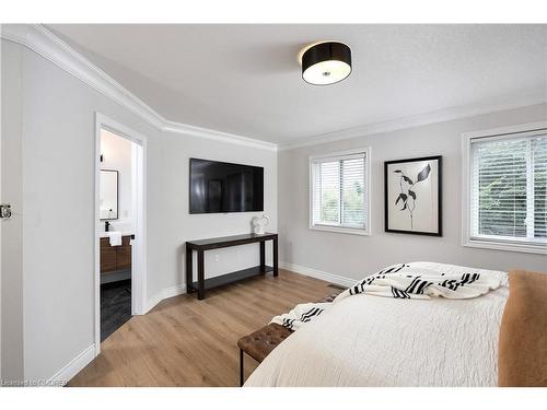 2042 Springdale Road, Oakville, ON - Indoor Photo Showing Bedroom