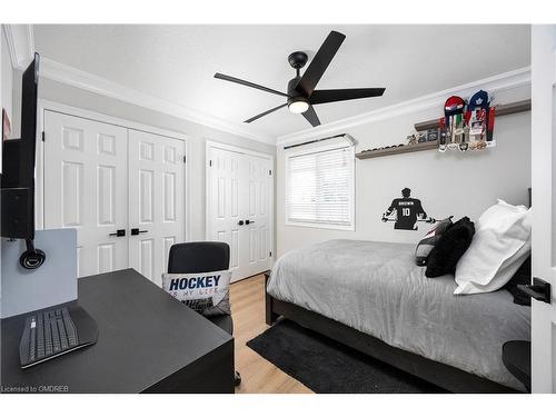 2042 Springdale Road, Oakville, ON - Indoor Photo Showing Bedroom